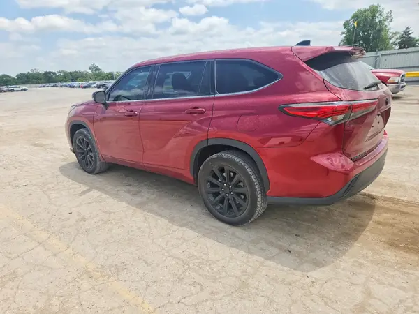 5TDZZRAH1NS113756 2022 TOYOTA HIGHLANDER - Image 2