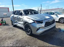 5TDZZRAH1NS125261 2022 TOYOTA HIGHLANDER