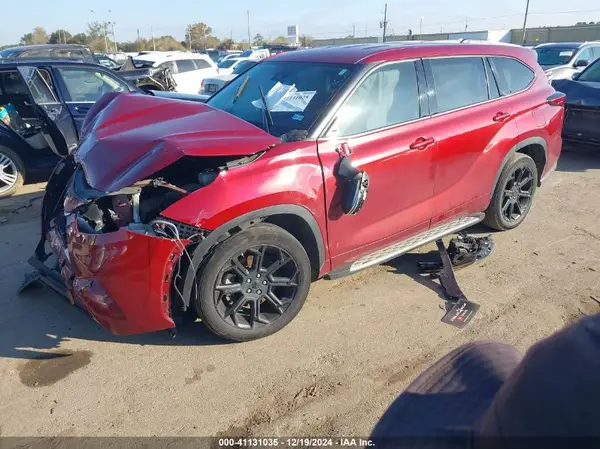 5TDZZRAH1NS132002 2022 TOYOTA HIGHLANDER - Image 2