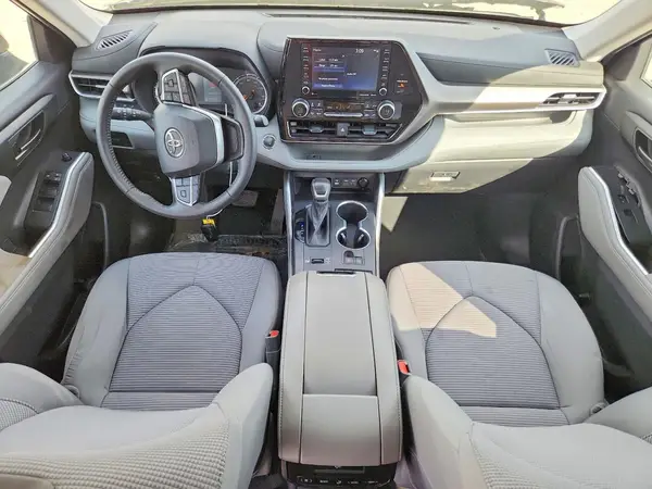 5TDZZRAH1NS558353 2022 TOYOTA HIGHLANDER - Image 8