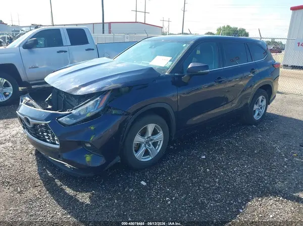 5TDZZRAH2LS024047 2020 TOYOTA HIGHLANDER - Image 2