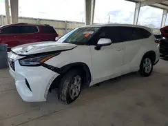 5TDZZRAH2MS031369 2021 TOYOTA HIGHLANDER