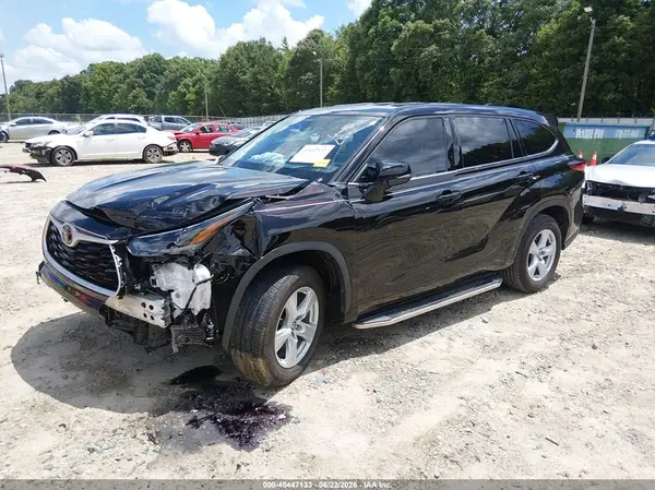 5TDZZRAH2MS031601 2021 TOYOTA HIGHLANDER - Image 2
