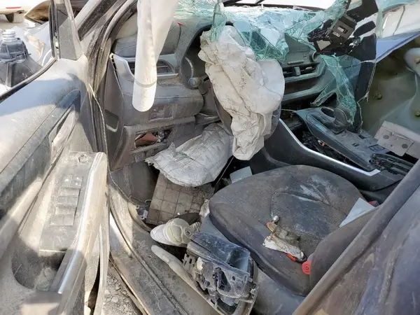 5TDZZRAH2MS050861 2021 TOYOTA HIGHLANDER - Image 8