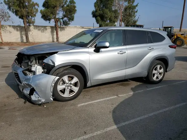 5TDZZRAH2MS066865 2021 TOYOTA HIGHLANDER - Image 1