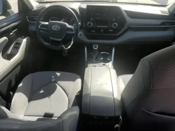 5TDZZRAH2MS527630 2021 TOYOTA HIGHLANDER - Image 8