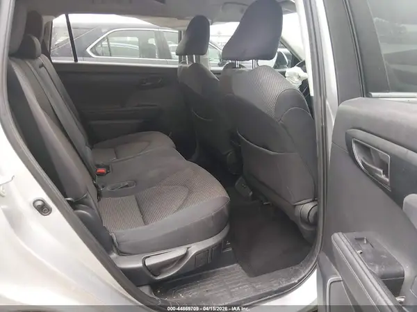 5TDZZRAH2NS106234 2022 TOYOTA HIGHLANDER - Image 8