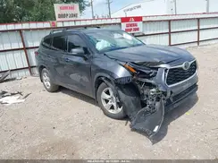 5TDZZRAH2NS13648 2022 TOYOTA HIGHLANDER
