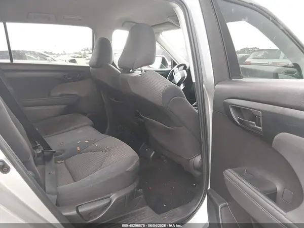 5TDZZRAH2NS139606 2022 TOYOTA HIGHLANDER - Image 8