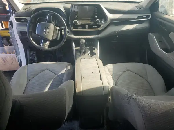 5TDZZRAH2NS142389 2022 TOYOTA HIGHLANDER - Image 8