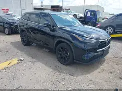 5TDZZRAH2NS547474 2022 TOYOTA HIGHLANDER