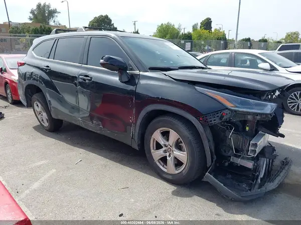 5TDZZRAH3MS080466 2021 TOYOTA HIGHLANDER - Image 1