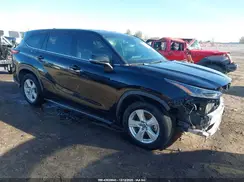5TDZZRAH3MS524493 2021 TOYOTA HIGHLANDER