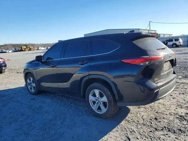 5TDZZRAH3MS535736 2021 TOYOTA HIGHLANDER - Image 2