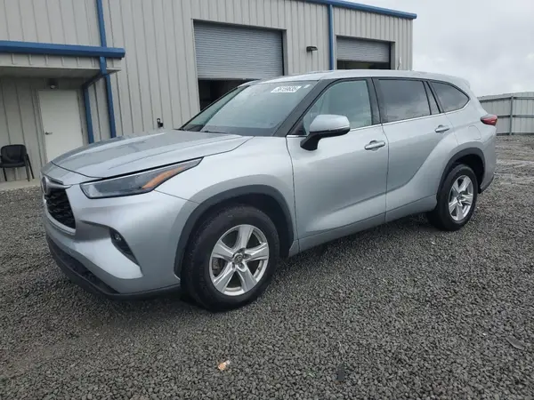 5TDZZRAH3NS103925 2022 TOYOTA HIGHLANDER - Image 1