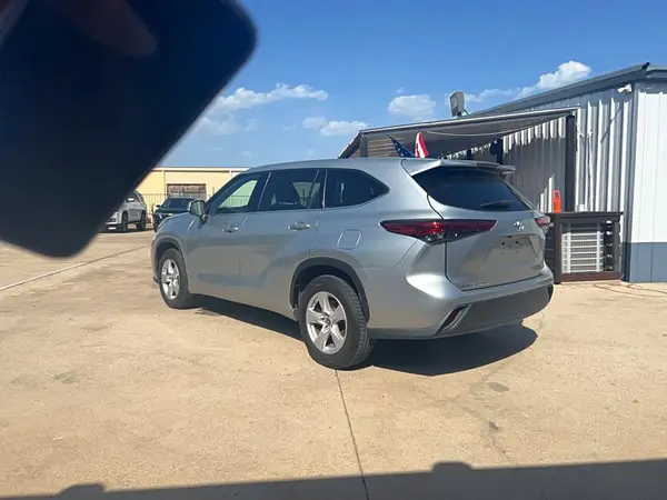 2022 TOYOTA HIGHLANDER COPART lot 62347006 auction photo 3