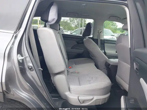 5TDZZRAH3NS115282 2022 TOYOTA HIGHLANDER - Image 8