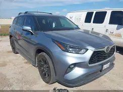 5TDZZRAH3NS133765 2022 TOYOTA HIGHLANDER