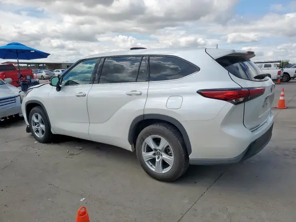 5TDZZRAH4LS012918 2020 TOYOTA HIGHLANDER - Image 2