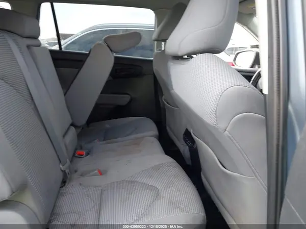 5TDZZRAH4MS061926 2021 TOYOTA HIGHLANDER - Image 8