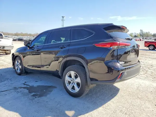 5TDZZRAH4MS079018 2021 TOYOTA HIGHLANDER - Image 2