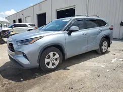 5TDZZRAH4NS132141 2022 TOYOTA HIGHLANDER