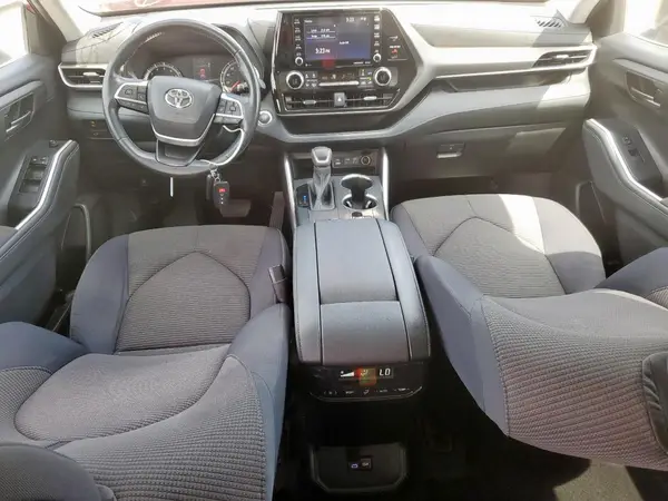 5TDZZRAH4NS555740 2022 TOYOTA HIGHLANDER - Image 8