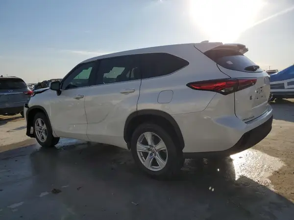 5TDZZRAH5LS014080 2020 TOYOTA HIGHLANDER - Image 2