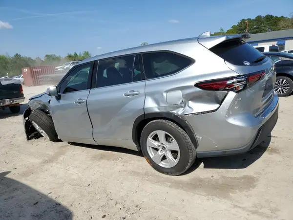 5TDZZRAH5MS054628 2021 TOYOTA HIGHLANDER - Image 2
