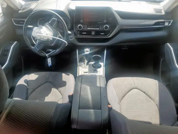 5TDZZRAH5MS530442 2021 TOYOTA HIGHLANDER - Image 8