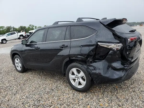 5TDZZRAH5NS553351 2022 TOYOTA HIGHLANDER - Image 2