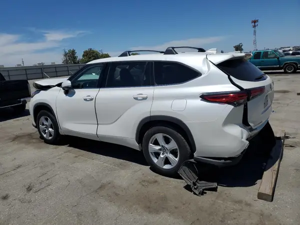 5TDZZRAH6LS026657 2020 TOYOTA HIGHLANDER - Image 2
