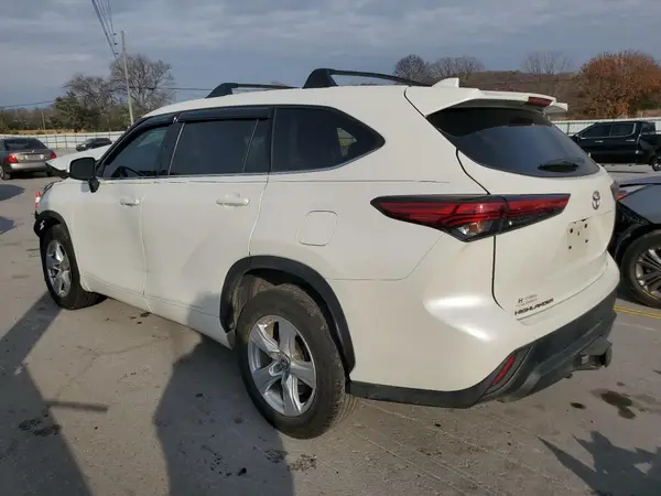 5TDZZRAH6LS510912 2020 TOYOTA HIGHLANDER - Image 2