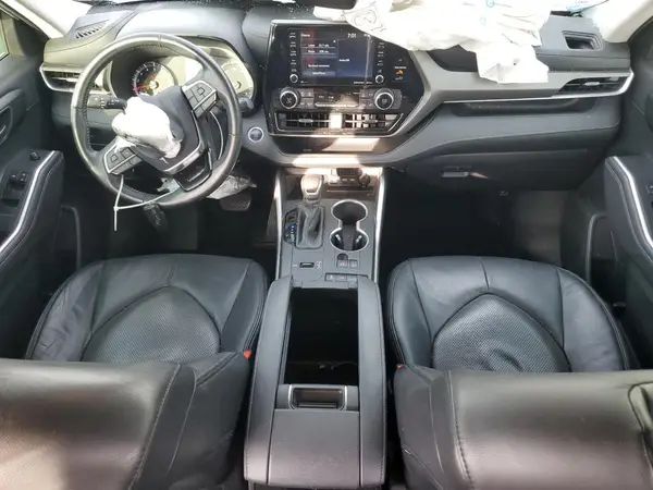 5TDZZRAH6LS510912 2020 TOYOTA HIGHLANDER - Image 8