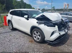 5TDZZRAH6MS033965 2021 TOYOTA HIGHLANDER