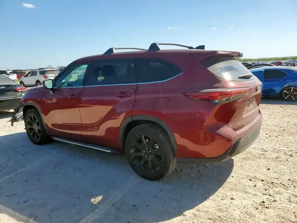5TDZZRAH6NS551835 2022 TOYOTA HIGHLANDER - Image 2