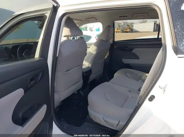 5TDZZRAH7LS506545 2020 TOYOTA HIGHLANDER - Image 8