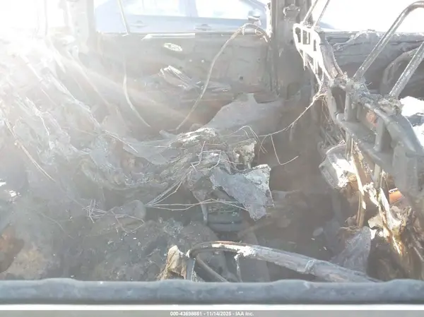 5TDZZRAH7NS092184 2022 TOYOTA HIGHLANDER - Image 8
