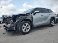 5TDZZRAH7NS093853 2022 TOYOTA HIGHLANDER