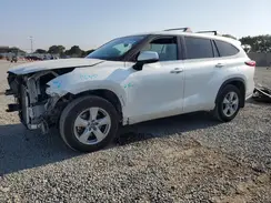 5TDZZRAH7NS141674 2022 TOYOTA HIGHLANDER