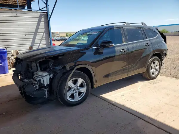 5TDZZRAH7NS543338 2022 TOYOTA HIGHLANDER - Image 1