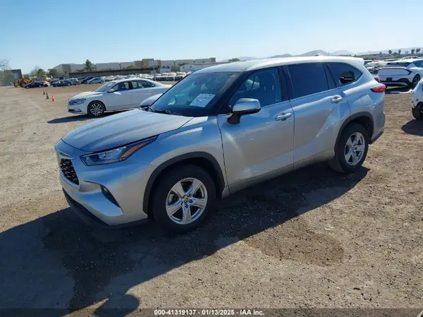 5TDZZRAH8LS012291 2020 TOYOTA HIGHLANDER - Image 2