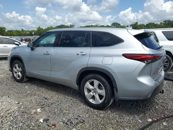 5TDZZRAH8MS055448 2021 TOYOTA HIGHLANDER - Image 2