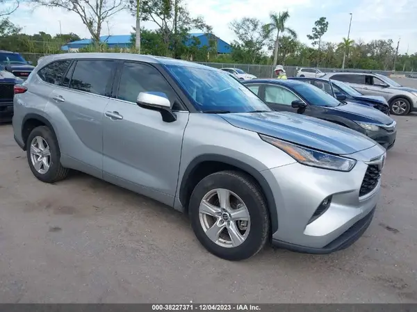 5TDZZRAH8MS520181 2021 TOYOTA HIGHLANDER - Image 1