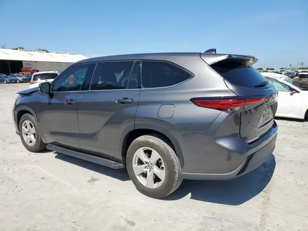5TDZZRAH8NS091805 2022 TOYOTA HIGHLANDER - Image 2