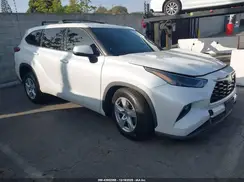5TDZZRAH8NS094851 2022 TOYOTA HIGHLANDER