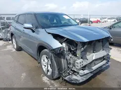 5TDZZRAH8NS136094 2022 TOYOTA HIGHLANDER