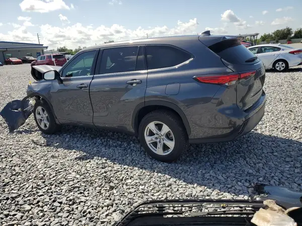 5TDZZRAH8NS142445 2022 TOYOTA HIGHLANDER - Image 2