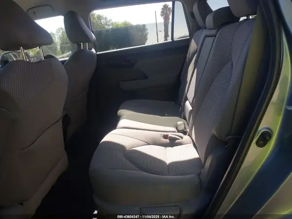 5TDZZRAH9LS017001 2020 TOYOTA HIGHLANDER - Image 8