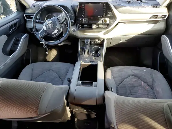5TDZZRAH9MS070167 2021 TOYOTA HIGHLANDER - Image 8